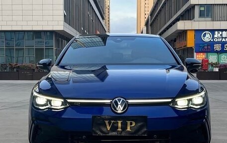 Volkswagen Golf VIII, 2021 год, 1 710 232 рублей, 2 фотография