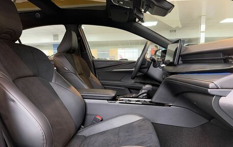 Toyota Camry, 2025 год, 4 599 000 рублей, 11 фотография