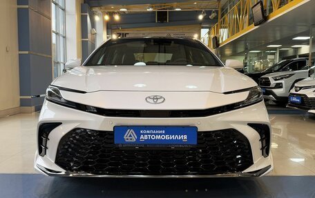 Toyota Camry, 2025 год, 4 599 000 рублей, 8 фотография