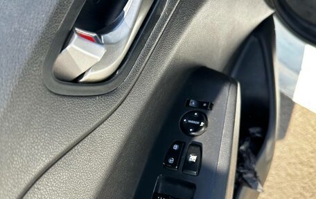 Hyundai Solaris II рестайлинг, 2019 год, 999 000 рублей, 3 фотография