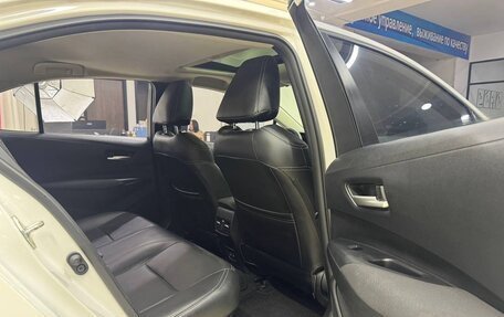 Toyota Corolla, 2022 год, 2 100 000 рублей, 9 фотография