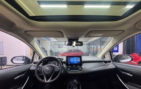 Toyota Corolla, 2022 год, 2 100 000 рублей, 16 фотография