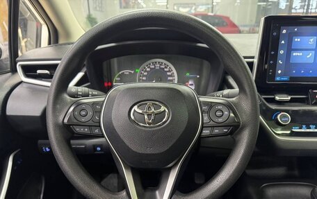 Toyota Corolla, 2022 год, 2 100 000 рублей, 14 фотография