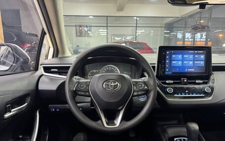 Toyota Corolla, 2022 год, 2 100 000 рублей, 15 фотография