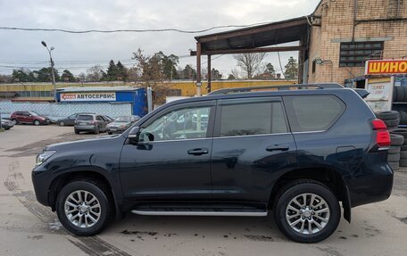 Toyota Land Cruiser Prado 150 рестайлинг 2, 2018 год, 4 180 000 рублей, 3 фотография