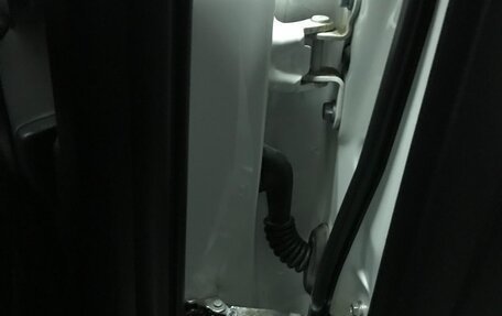 Toyota RAV4, 2015 год, 2 600 000 рублей, 4 фотография