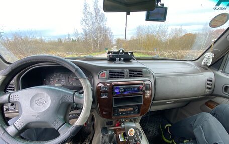 Nissan Patrol, 2000 год, 1 250 000 рублей, 16 фотография