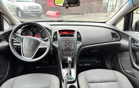 Opel Astra J, 2010 год, 660 000 рублей, 5 фотография