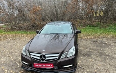 Mercedes-Benz E-Класс, 2012 год, 1 950 000 рублей, 1 фотография