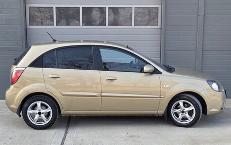 KIA Rio II, 2010 год, 565 000 рублей, 2 фотография
