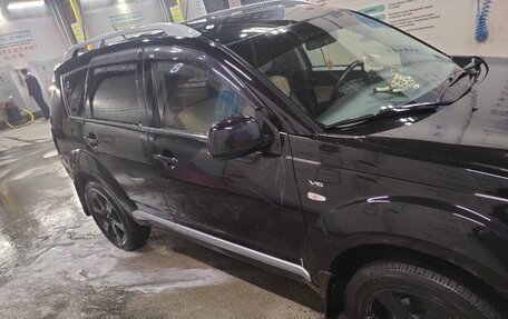 Mitsubishi Outlander III рестайлинг 3, 2008 год, 810 000 рублей, 5 фотография