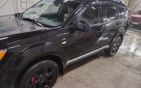 Mitsubishi Outlander III рестайлинг 3, 2008 год, 810 000 рублей, 4 фотография