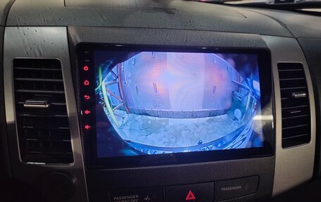 Mitsubishi Outlander III рестайлинг 3, 2008 год, 810 000 рублей, 13 фотография