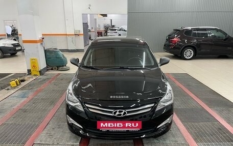 Hyundai Solaris II рестайлинг, 2014 год, 999 000 рублей, 3 фотография