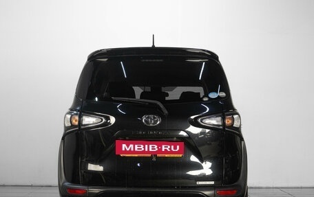 Toyota Sienta II, 2019 год, 1 969 000 рублей, 6 фотография