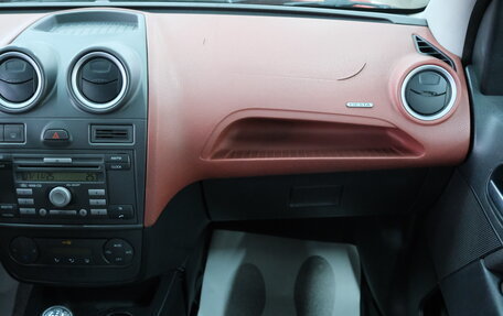 Ford Fiesta, 2007 год, 439 000 рублей, 17 фотография