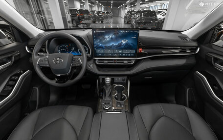 Toyota Highlander, 2025 год, 6 300 000 рублей, 8 фотография