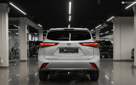 Toyota Highlander, 2025 год, 6 300 000 рублей, 6 фотография