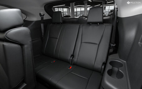 Toyota Highlander, 2025 год, 6 300 000 рублей, 17 фотография