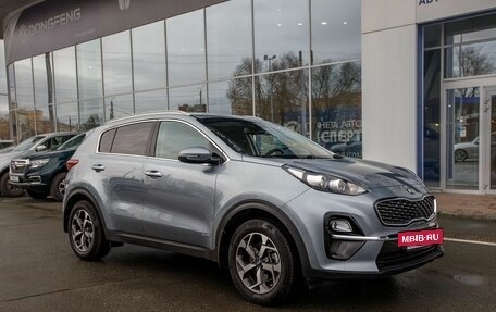 KIA Sportage IV рестайлинг, 2019 год, 2 100 000 рублей, 3 фотография