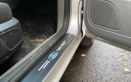 Ford Focus II рестайлинг, 2010 год, 800 000 рублей, 24 фотография