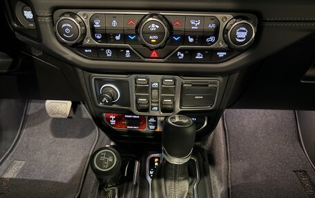 Jeep Wrangler, 2024 год, 7 990 000 рублей, 26 фотография