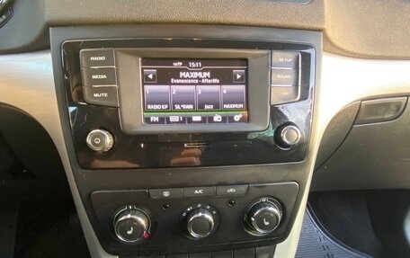 Skoda Yeti I рестайлинг, 2015 год, 1 300 000 рублей, 14 фотография