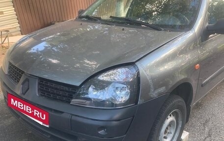 Renault Symbol I, 2004 год, 200 000 рублей, 7 фотография