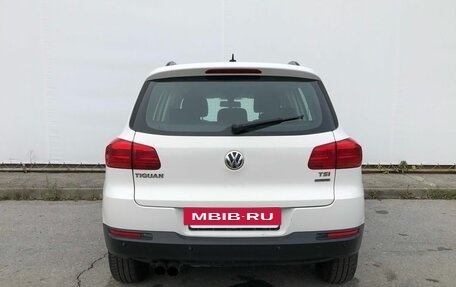 Volkswagen Tiguan I, 2012 год, 1 050 000 рублей, 8 фотография
