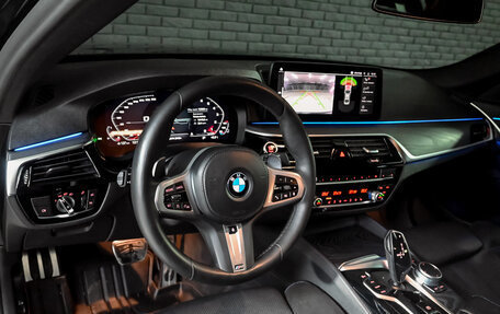 BMW 5 серия, 2021 год, 4 750 000 рублей, 12 фотография