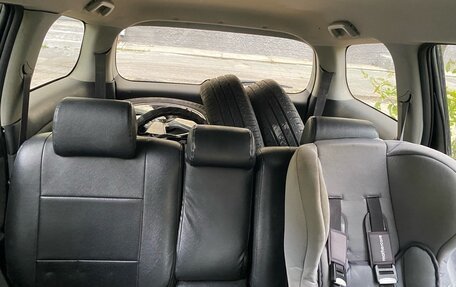 Toyota Wish II, 2003 год, 700 000 рублей, 15 фотография