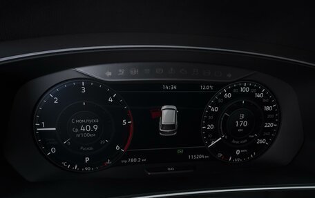Volkswagen Tiguan II, 2018 год, 2 798 000 рублей, 24 фотография