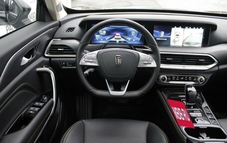 FAW Bestune T77, 2022 год, 1 885 000 рублей, 9 фотография