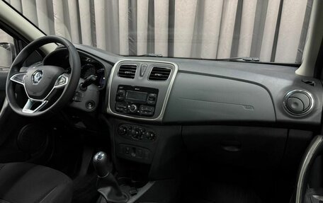 Renault Sandero II рестайлинг, 2019 год, 949 888 рублей, 12 фотография