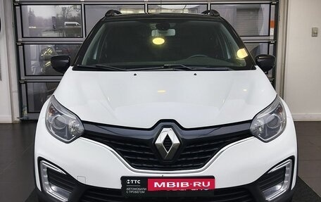 Renault Kaptur I рестайлинг, 2017 год, 1 399 000 рублей, 2 фотография