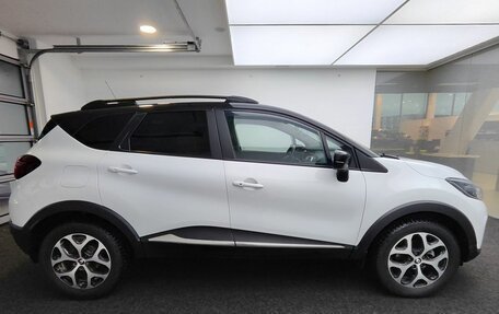 Renault Kaptur I рестайлинг, 2017 год, 1 399 000 рублей, 5 фотография