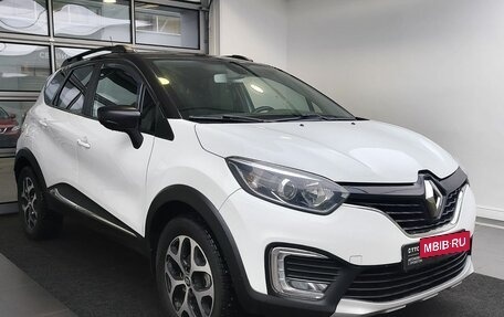 Renault Kaptur I рестайлинг, 2017 год, 1 399 000 рублей, 3 фотография