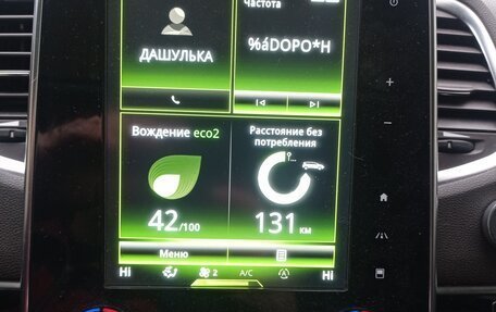 Renault Espace V рестайлинг, 2016 год, 1 400 000 рублей, 26 фотография