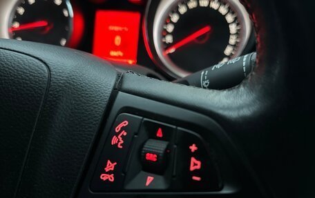 Opel Astra J, 2014 год, 770 000 рублей, 11 фотография