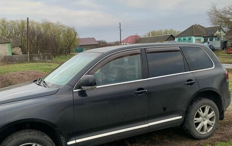 Volkswagen Touareg III, 2005 год, 699 999 рублей, 7 фотография