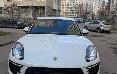 Porsche Macan I рестайлинг, 2015 год, 2 700 000 рублей, 3 фотография