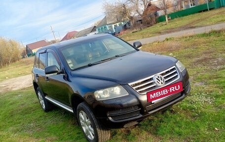 Volkswagen Touareg III, 2005 год, 699 999 рублей, 18 фотография