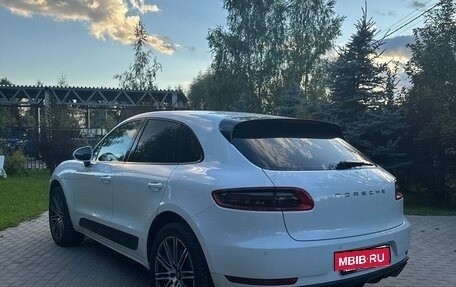 Porsche Macan I рестайлинг, 2015 год, 2 700 000 рублей, 2 фотография