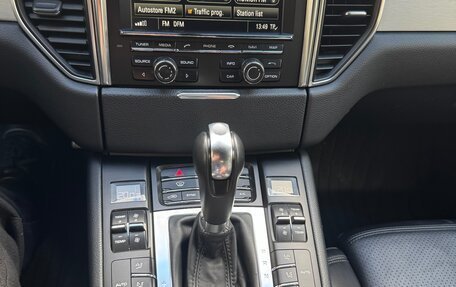 Porsche Macan I рестайлинг, 2015 год, 2 700 000 рублей, 26 фотография