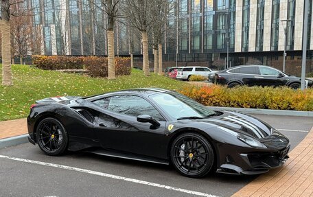Ferrari 488, 2019 год, 46 500 000 рублей, 14 фотография