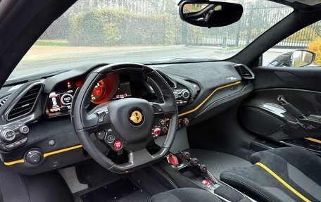 Ferrari 488, 2019 год, 46 500 000 рублей, 29 фотография