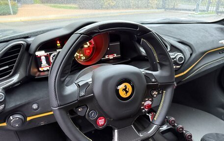 Ferrari 488, 2019 год, 46 500 000 рублей, 30 фотография