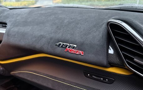 Ferrari 488, 2019 год, 46 500 000 рублей, 35 фотография