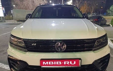 Volkswagen Tiguan II, 2018 год, 3 130 000 рублей, 5 фотография