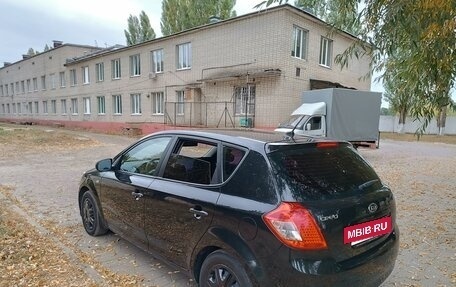 KIA cee'd I рестайлинг, 2010 год, 830 000 рублей, 10 фотография